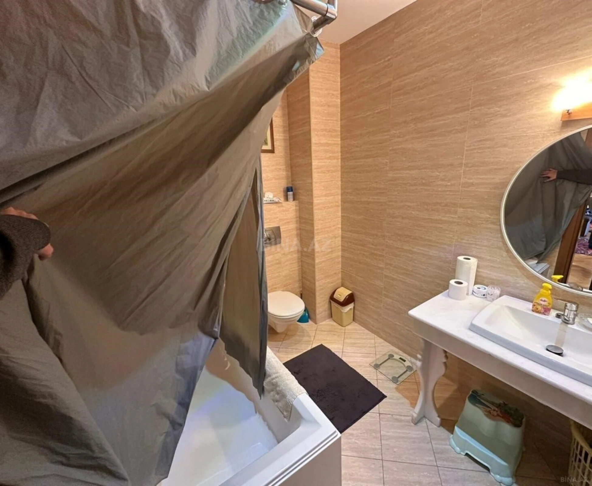 Kirayə verilir 3 otaqlı mənzil 118 m²