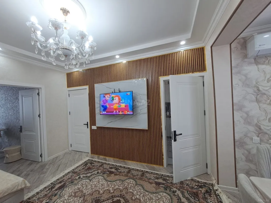 Satılır 2 otaqlı mənzil 55 m²