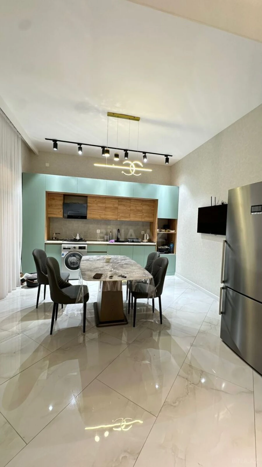 Kirayə verilir 4 otaqlı həyət evi 200 m²