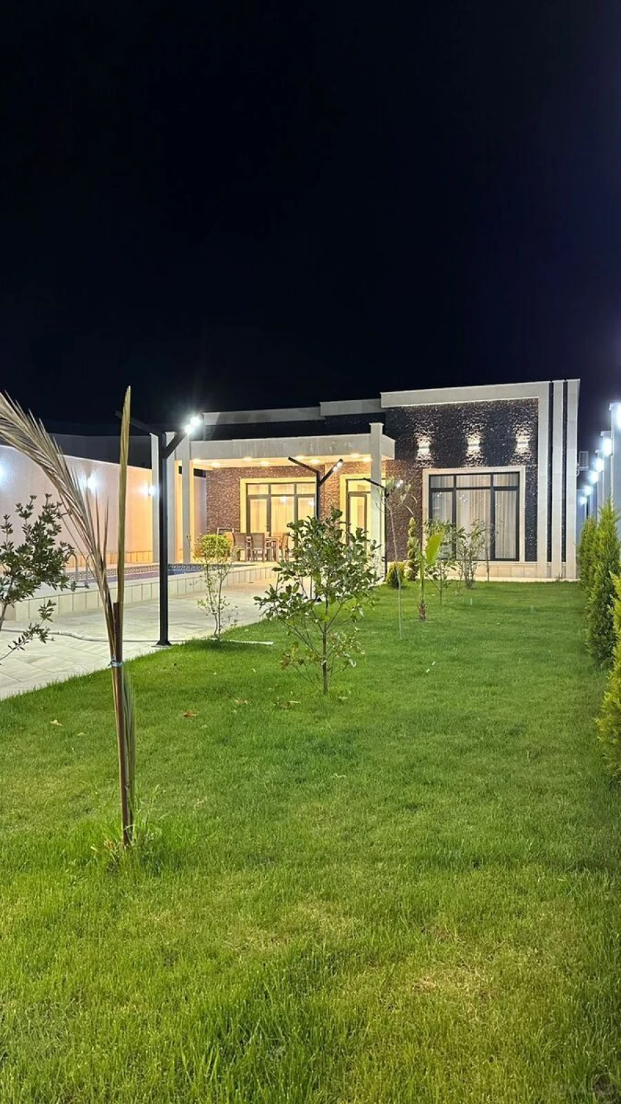 Kirayə verilir 4 otaqlı həyət evi 200 m²