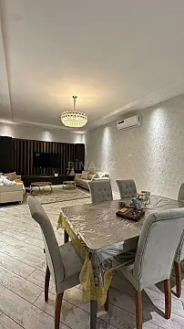 Kirayə verilir 4 otaqlı həyət evi 200 m²