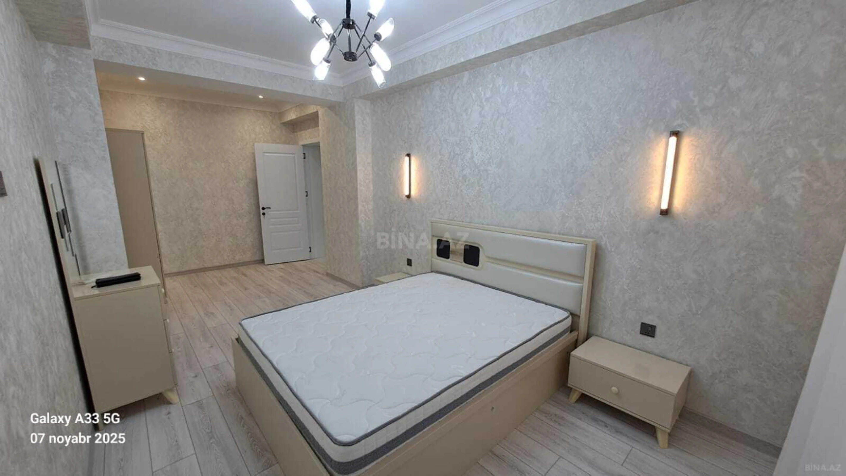 Kirayə verilir 2 otaqlı mənzil 110 m²