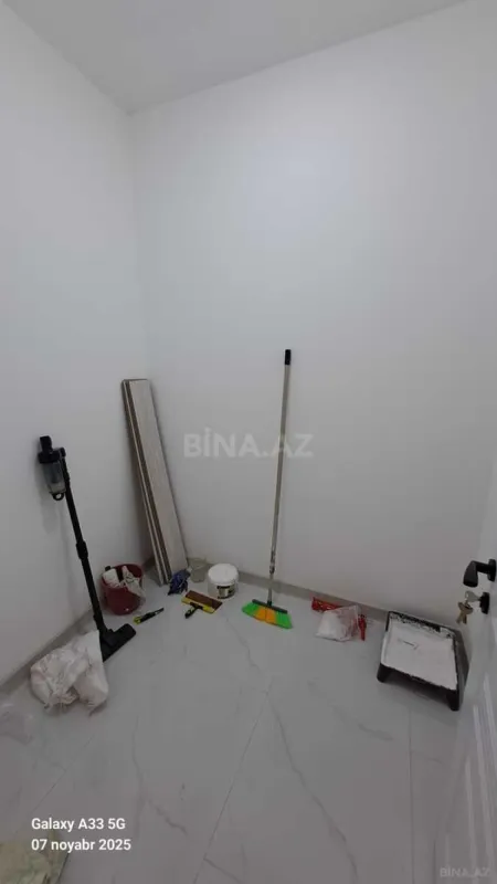 Kirayə verilir 2 otaqlı mənzil 110 m²