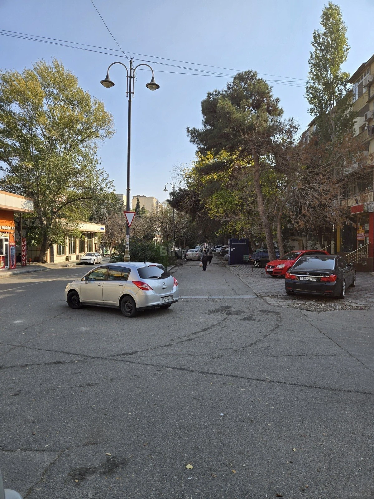 Satılır 2 otaqlı mənzil 50 m²