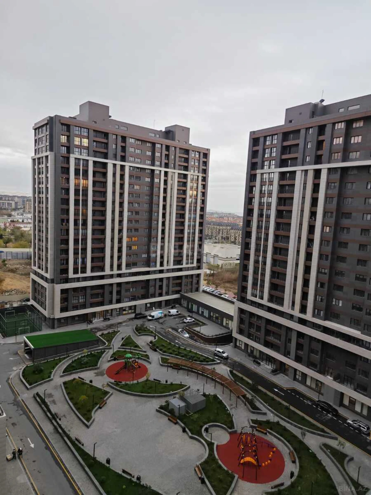 Kirayə verilir 2 otaqlı mənzil 70 m²