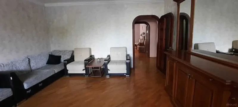 Satılır 2 otaqlı mənzil 67.4 m²