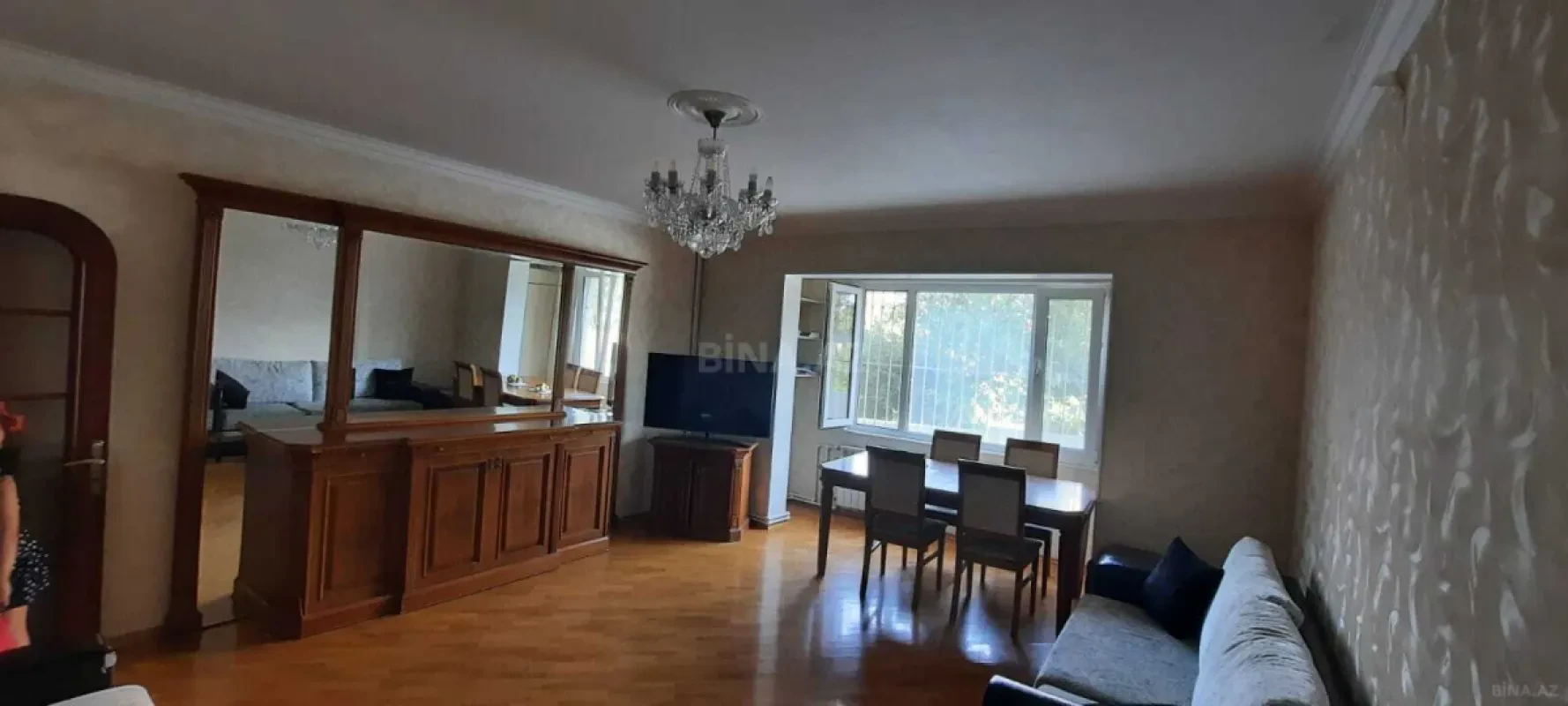 Satılır 2 otaqlı mənzil 67.4 m²