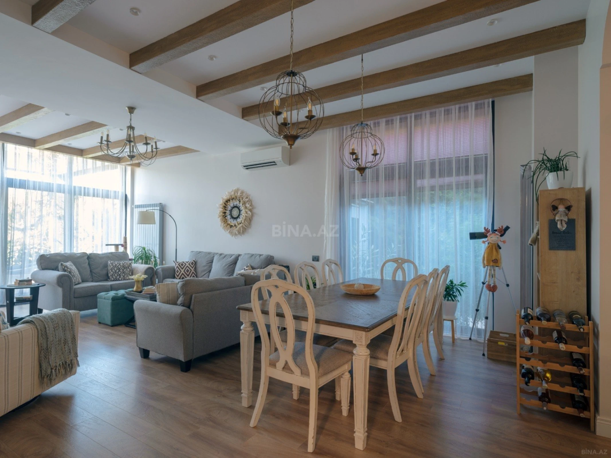 Satılır 6 otaqlı həyət evi 250 m²