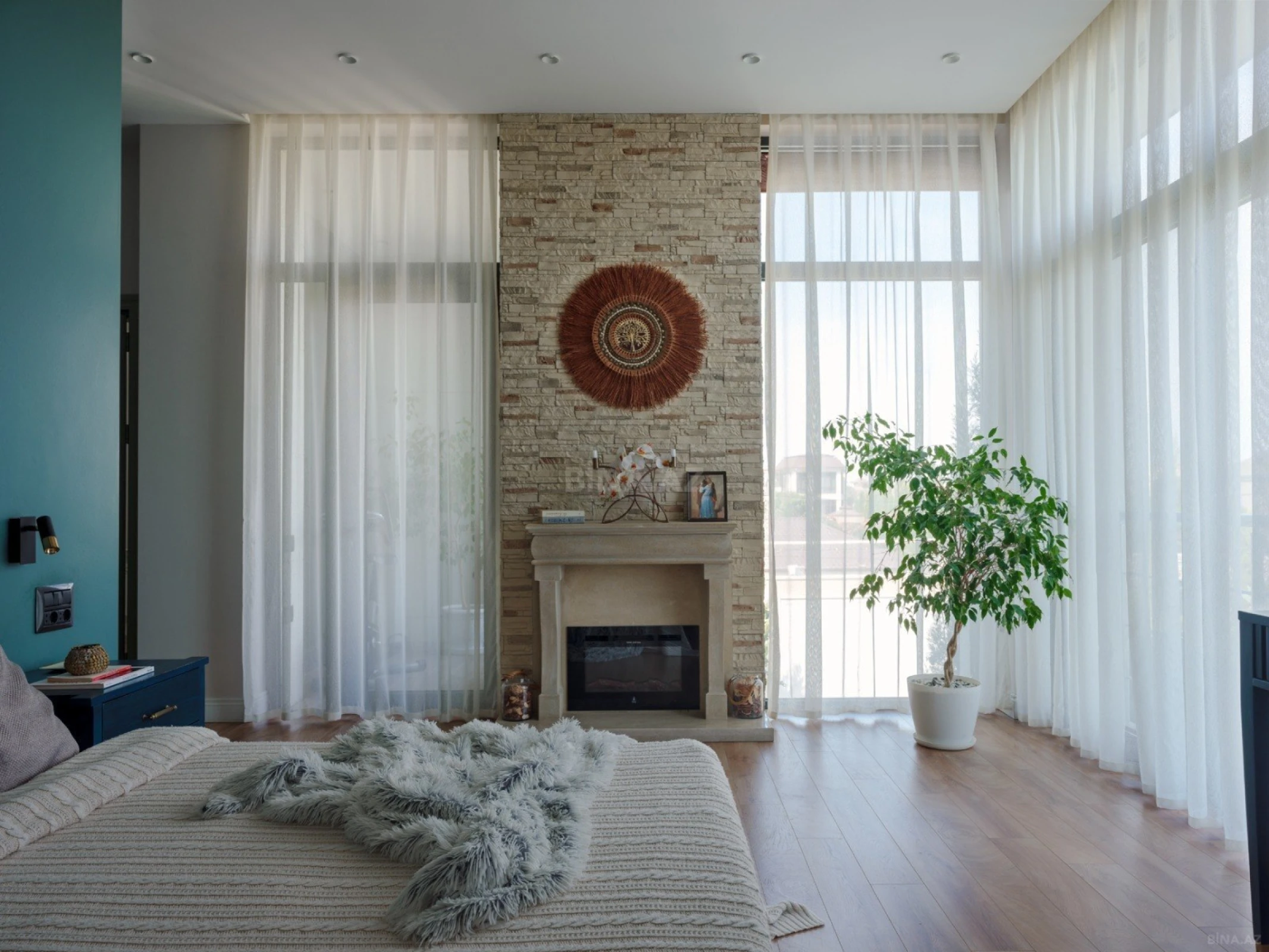 Satılır 6 otaqlı həyət evi 250 m²