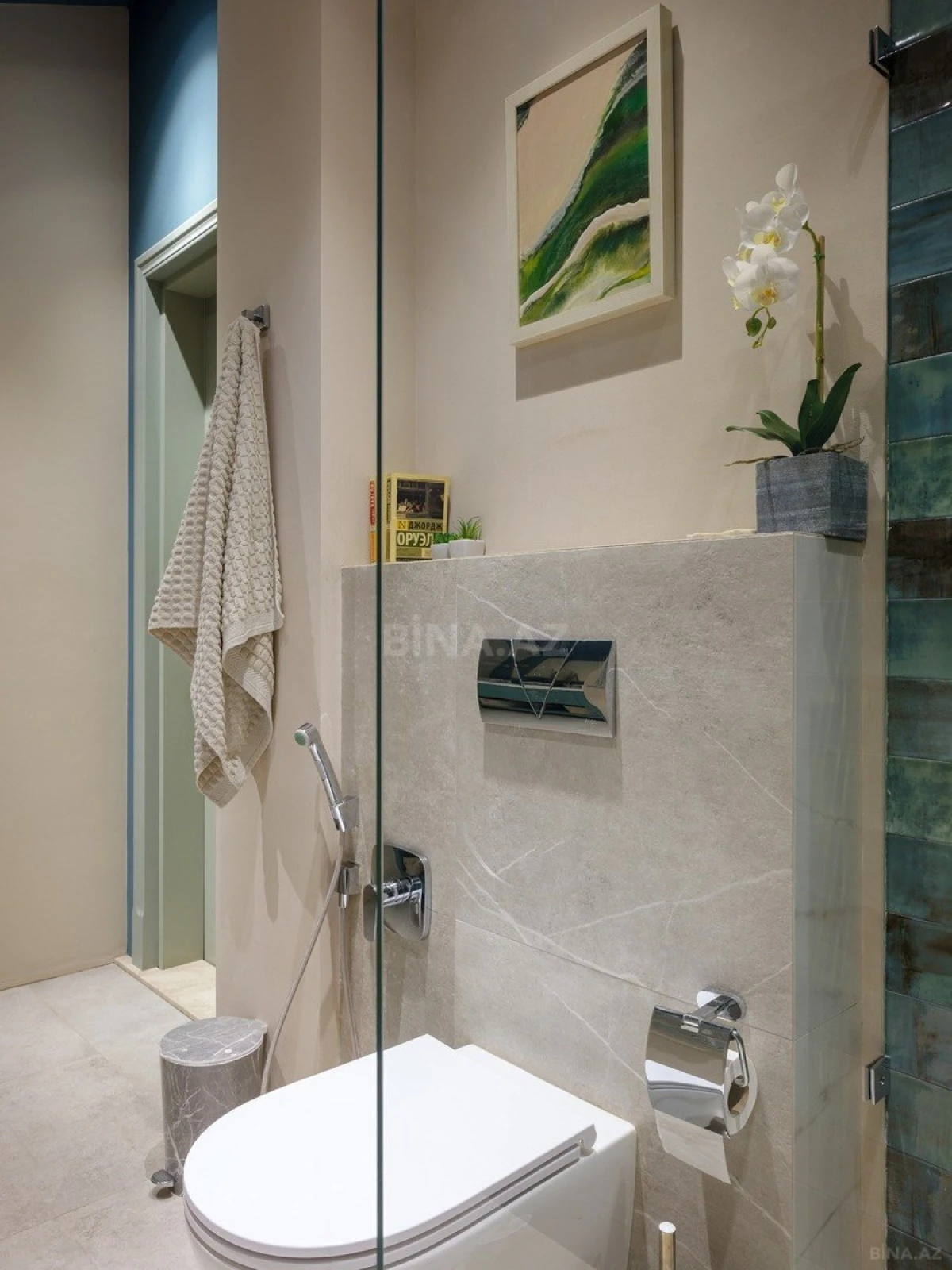 Satılır 6 otaqlı həyət evi 250 m²