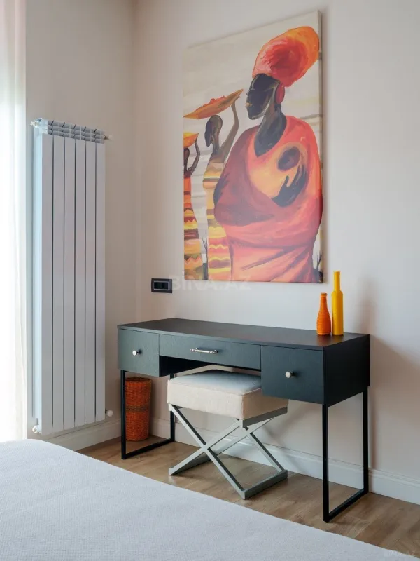 Satılır 6 otaqlı həyət evi 250 m²