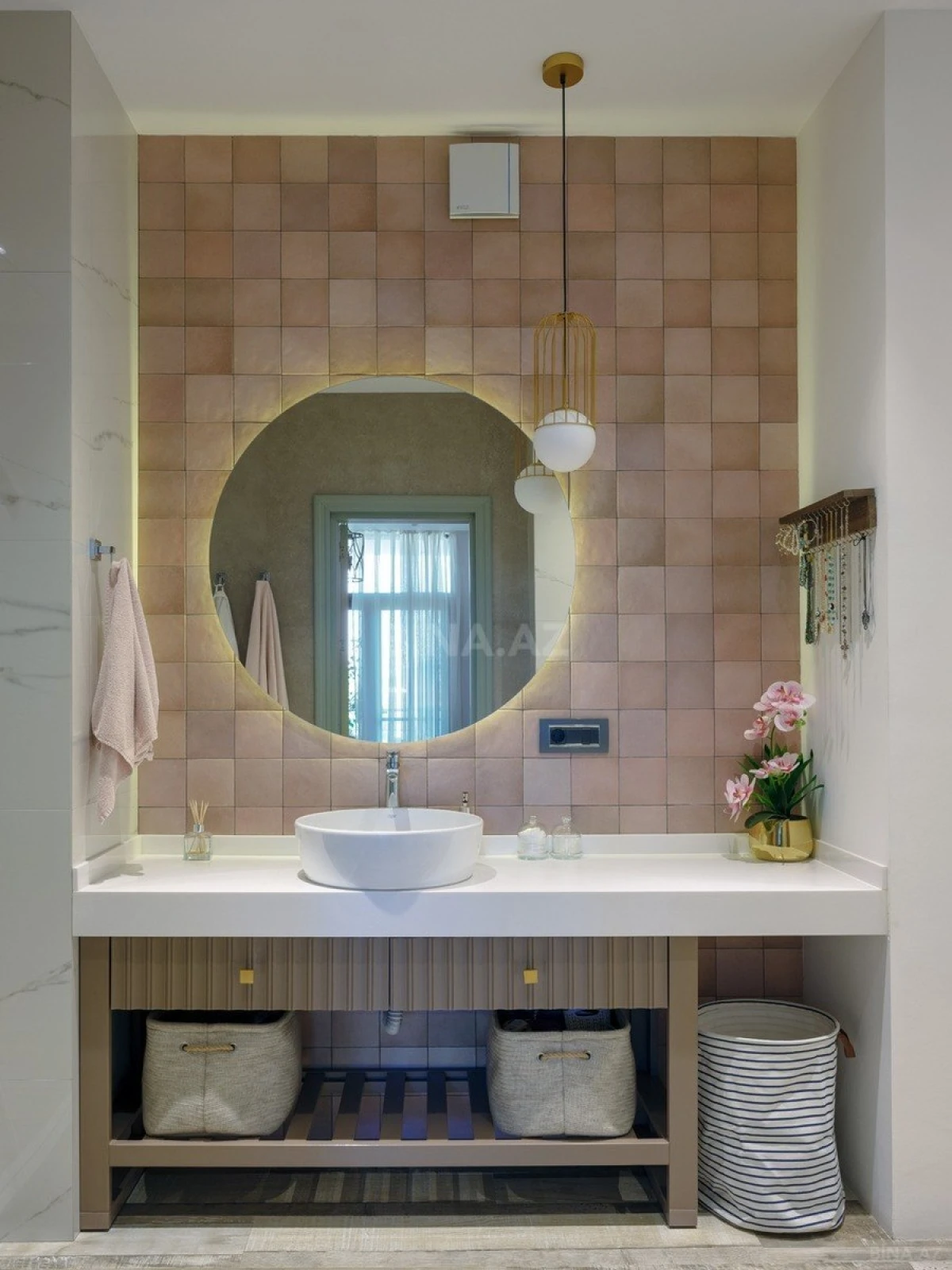 Satılır 6 otaqlı həyət evi 250 m²