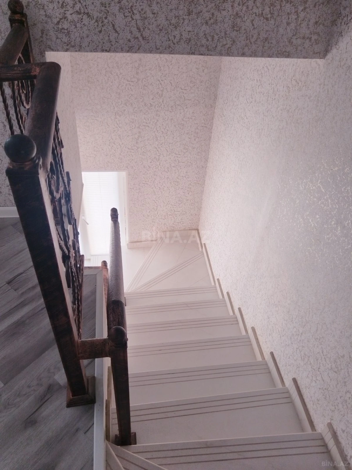 Satılır 4 otaqlı həyət evi 170 m²