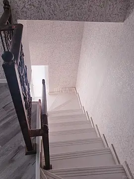 Satılır 4 otaqlı həyət evi 170 m²