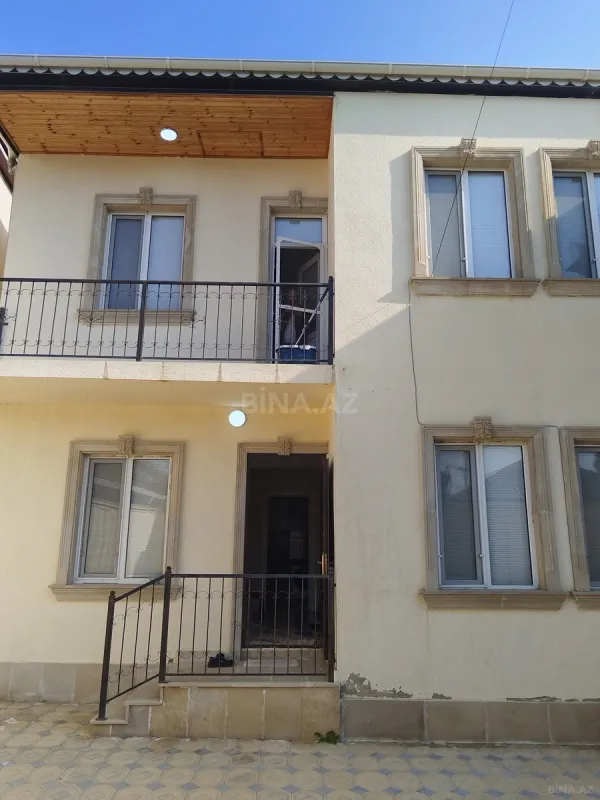 Satılır 4 otaqlı həyət evi 170 m²