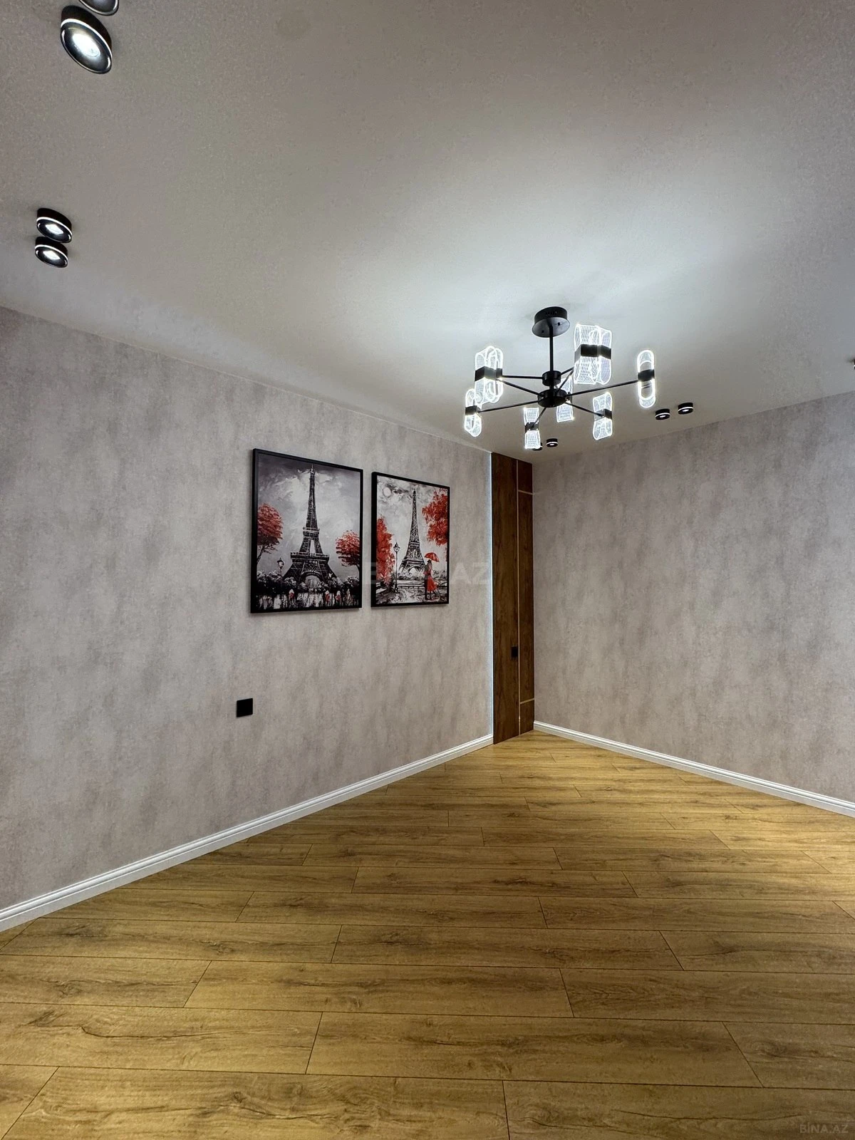 Satılır 3 otaqlı mənzil 70 m²