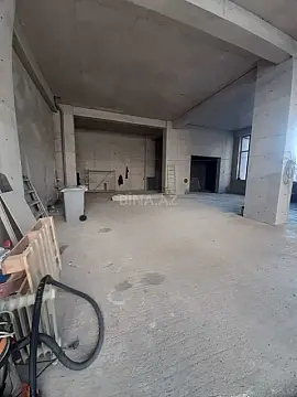 Satılır obyekt 183 m²