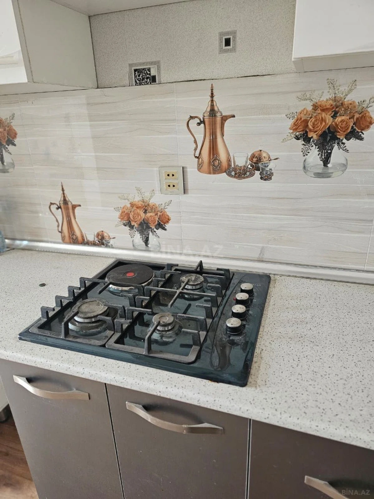 Satılır 3 otaqlı mənzil 90 m²