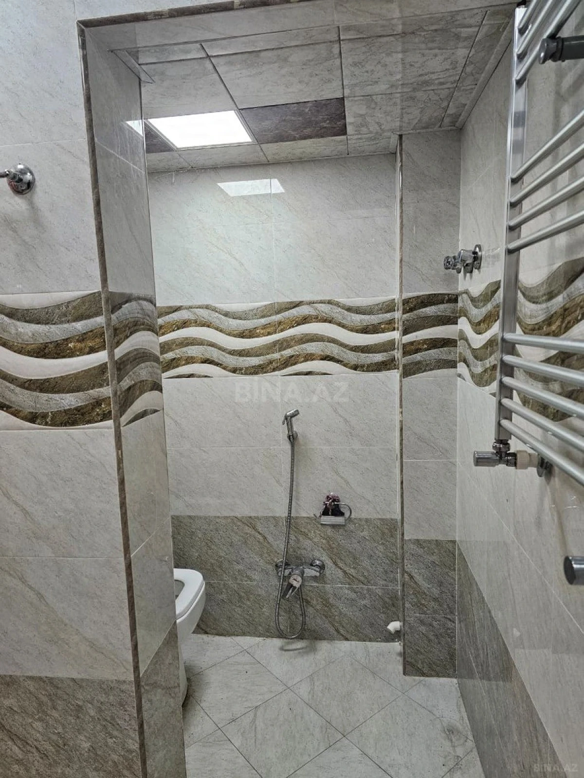 Satılır 3 otaqlı mənzil 90 m²