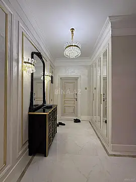 Satılır 3 otaqlı mənzil 120 m²