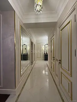 Satılır 3 otaqlı mənzil 120 m²