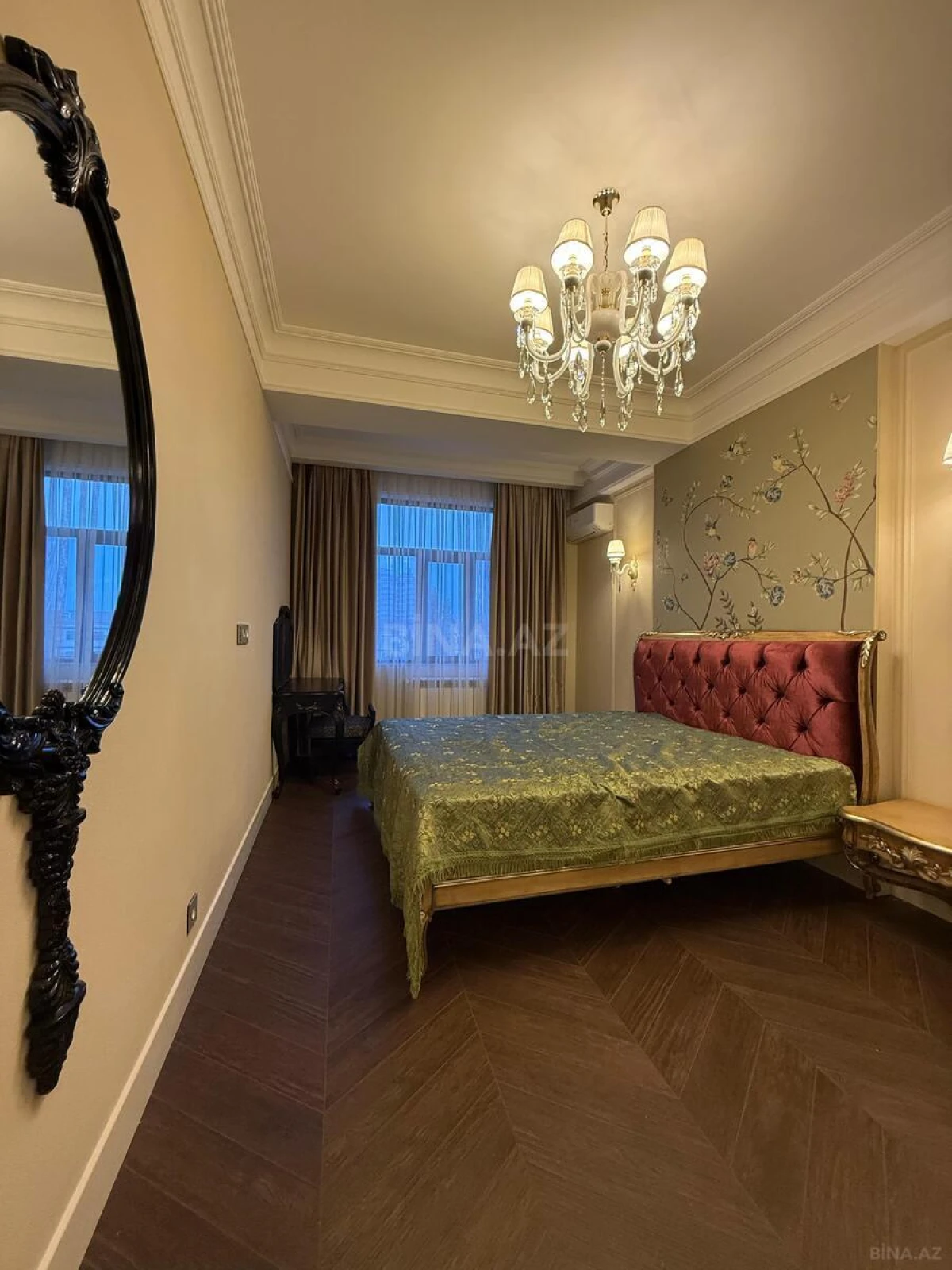 Satılır 3 otaqlı mənzil 120 m²