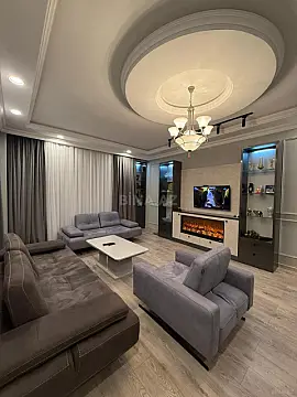 Satılır 4 otaqlı mənzil 180 m² — Bakı 4 otaq 180.00 m²