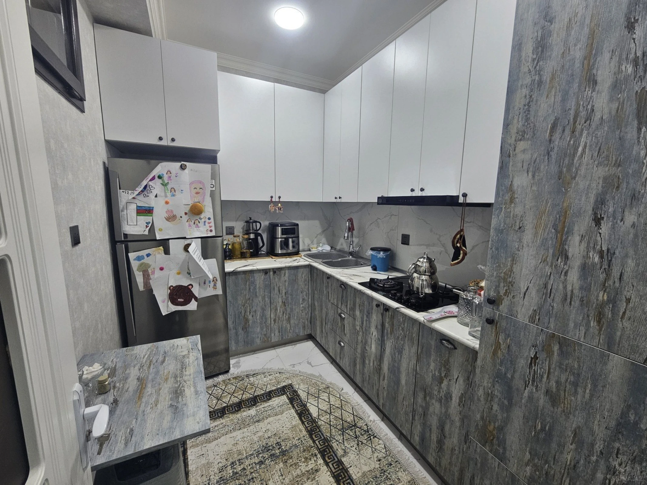 Satılır 3 otaqlı mənzil 67 m²