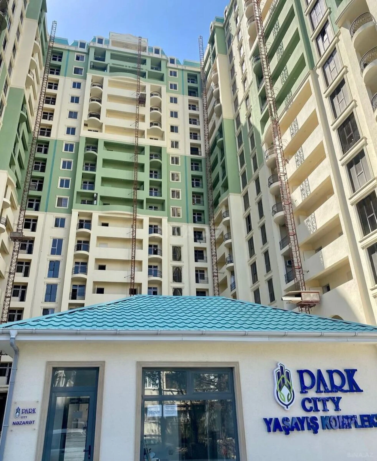 Satılır 3 otaqlı mənzil 67 m²