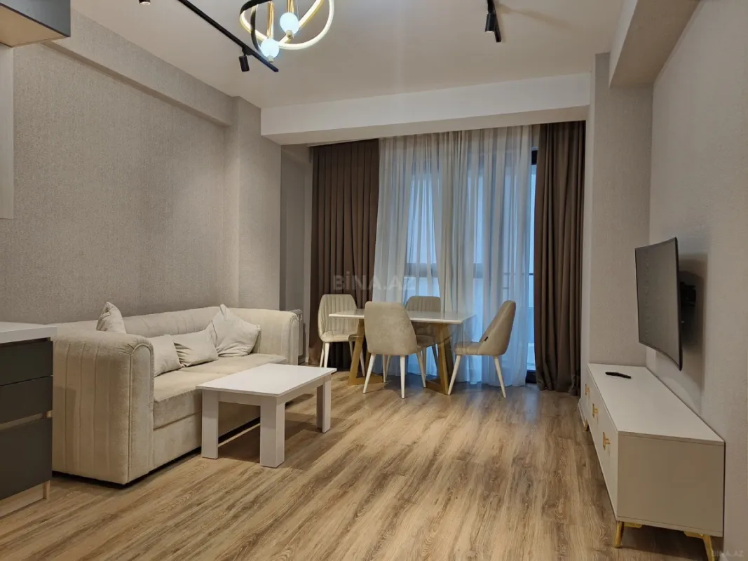 Kirayə verilir 2 otaqlı mənzil 65 m²