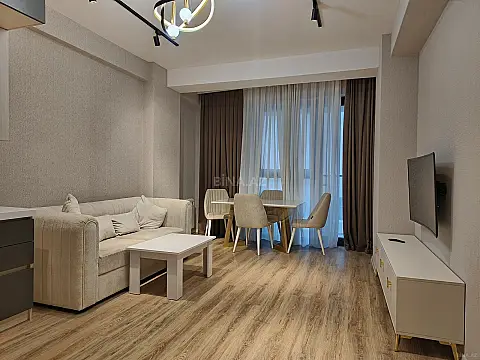 Kirayə verilir 2 otaqlı mənzil 65 m²