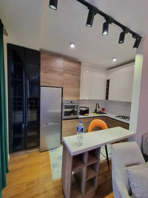 Kirayə verilir 3 otaqlı mənzil 100 m²