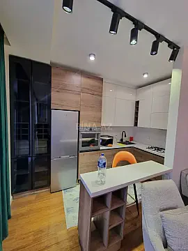 Kirayə verilir 3 otaqlı mənzil 100 m² — Bakı 3 otaq 100.00 m²