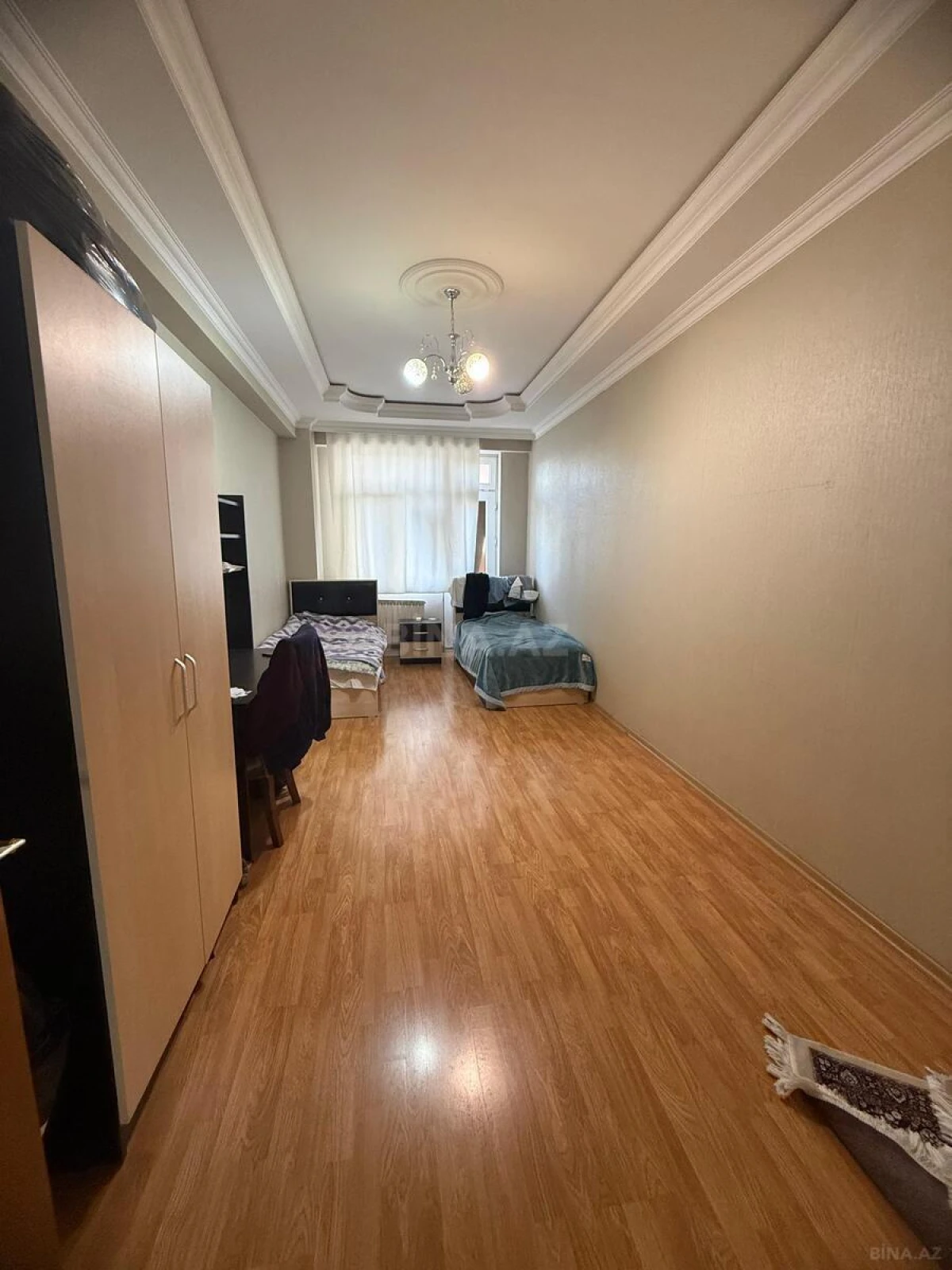 Satılır 3 otaqlı mənzil 170 m²