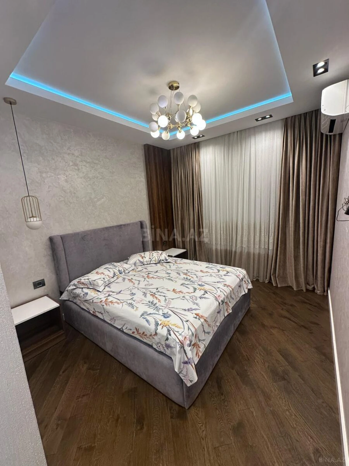 Satılır 3 otaqlı mənzil 90 m²
