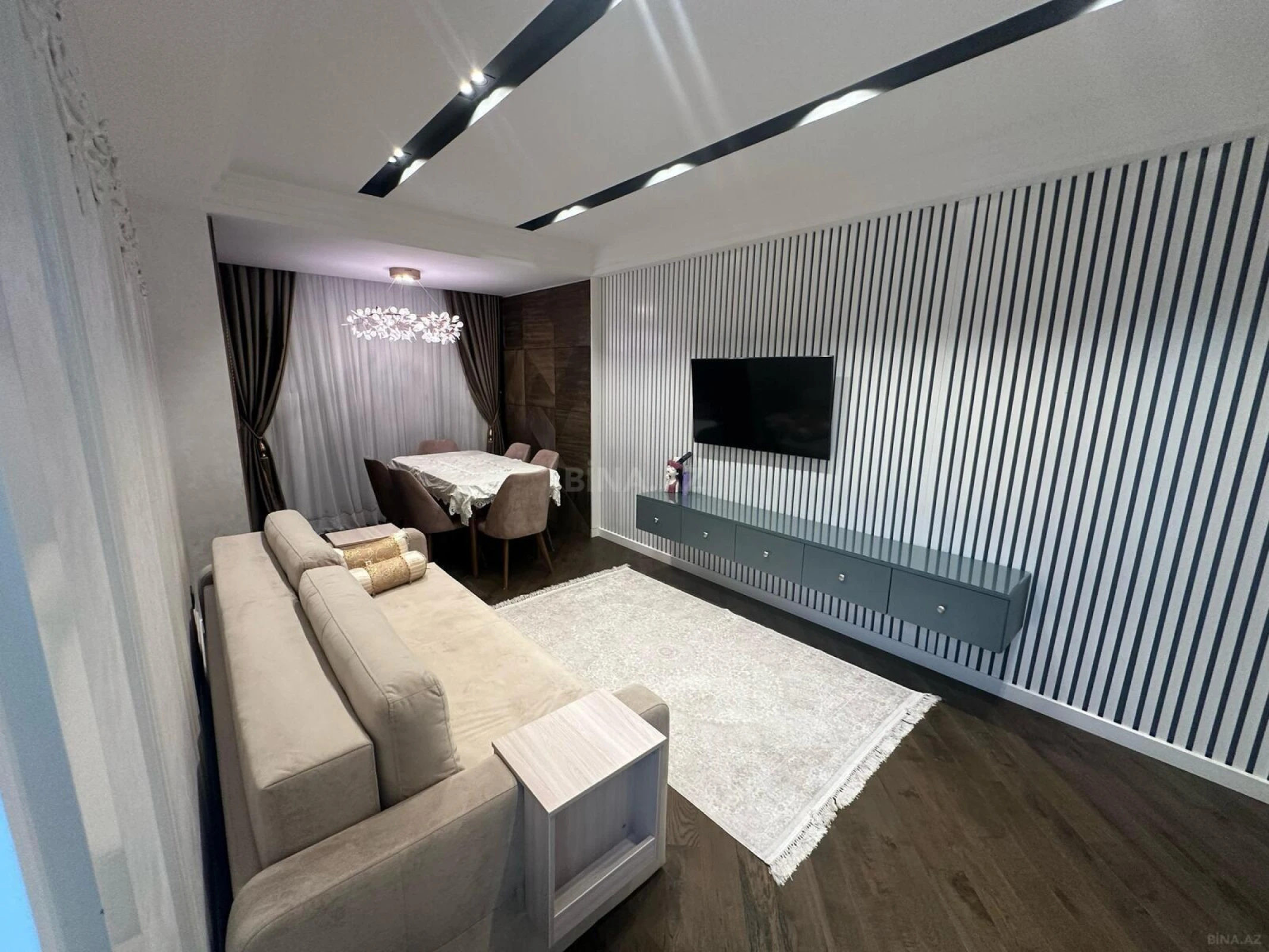 Satılır 3 otaqlı mənzil 90 m²