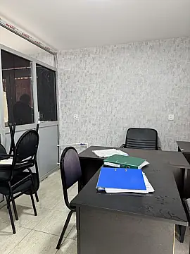 Kirayə verilir 3 otaqlı ofis 80 m²