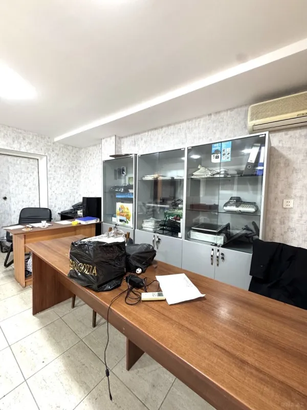 Kirayə verilir 3 otaqlı ofis 80 m²