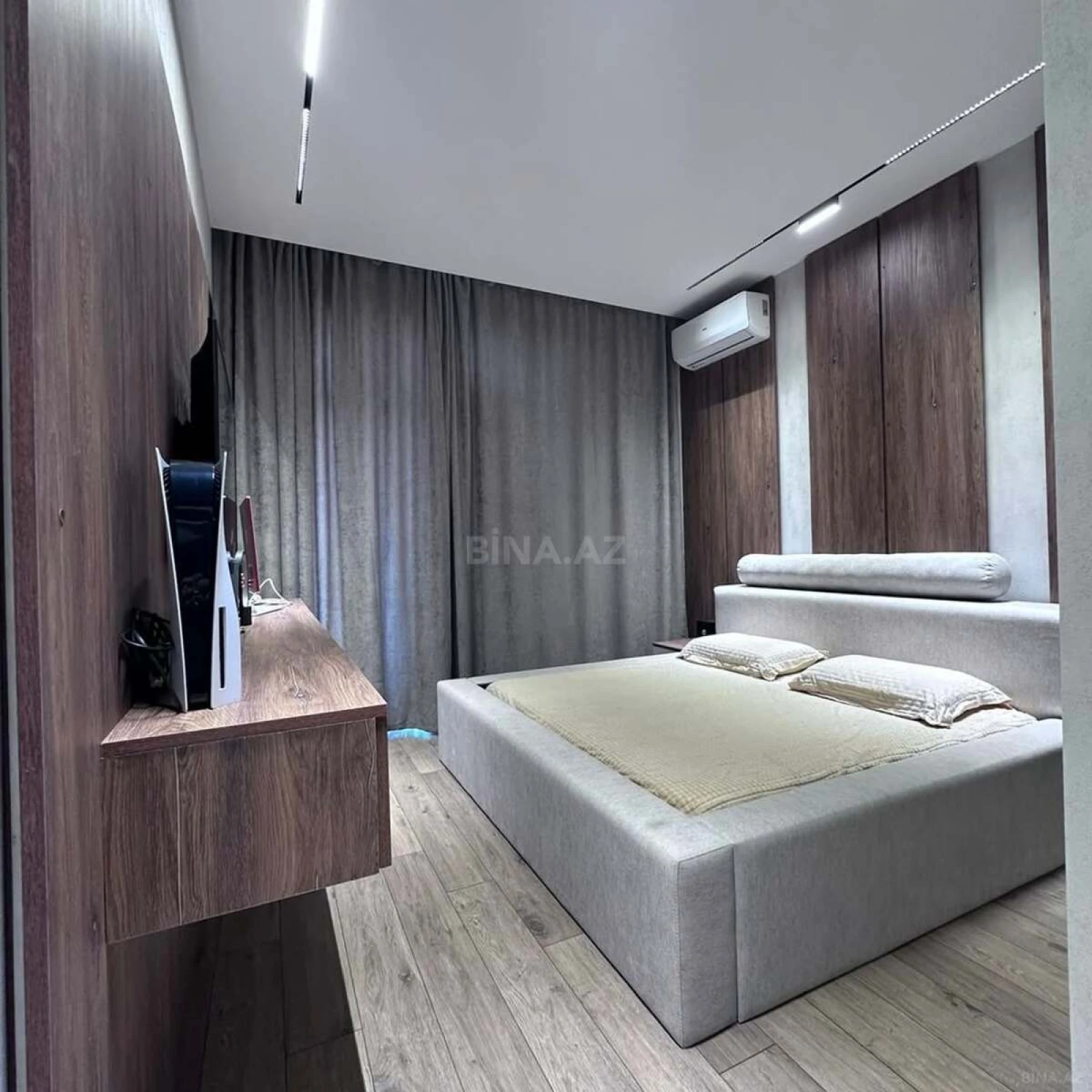 Kirayə verilir 2 otaqlı mənzil 75 m²