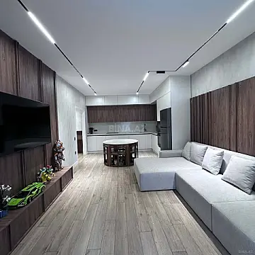 Kirayə verilir 2 otaqlı mənzil 75 m²