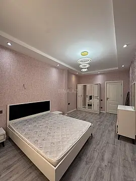 Satılır 2 otaqlı mənzil 80 m²