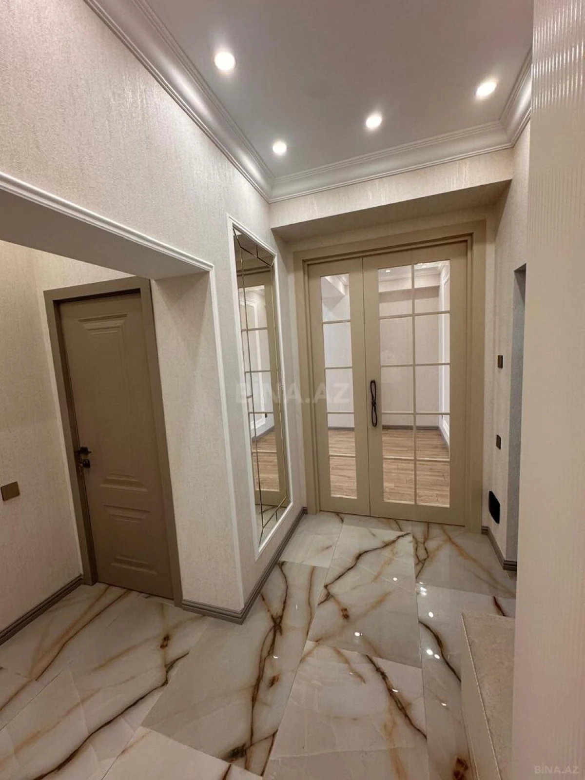 Satılır 3 otaqlı mənzil 80 m²