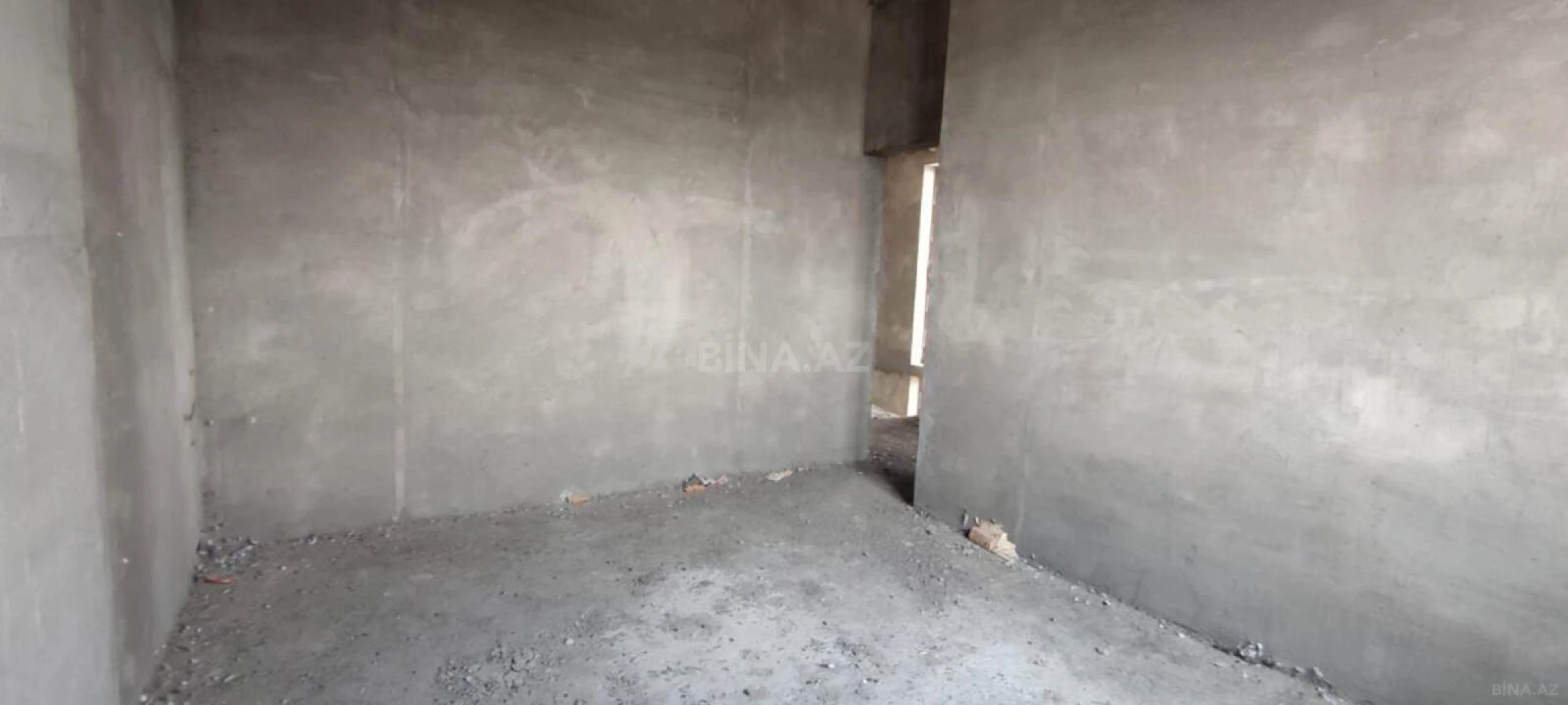 Satılır 6 otaqlı həyət evi 250 m²