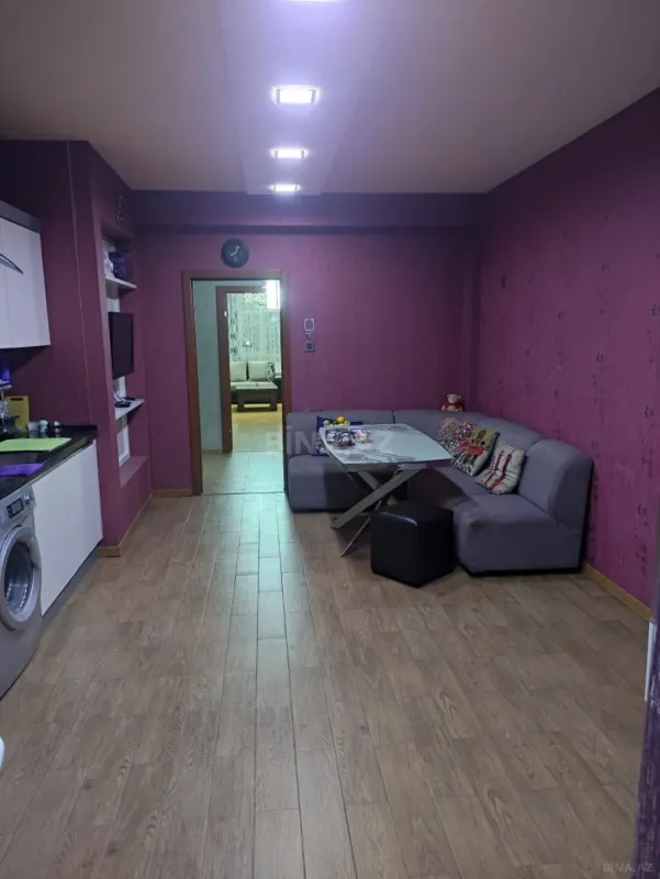 Satılır 3 otaqlı mənzil 125 m²