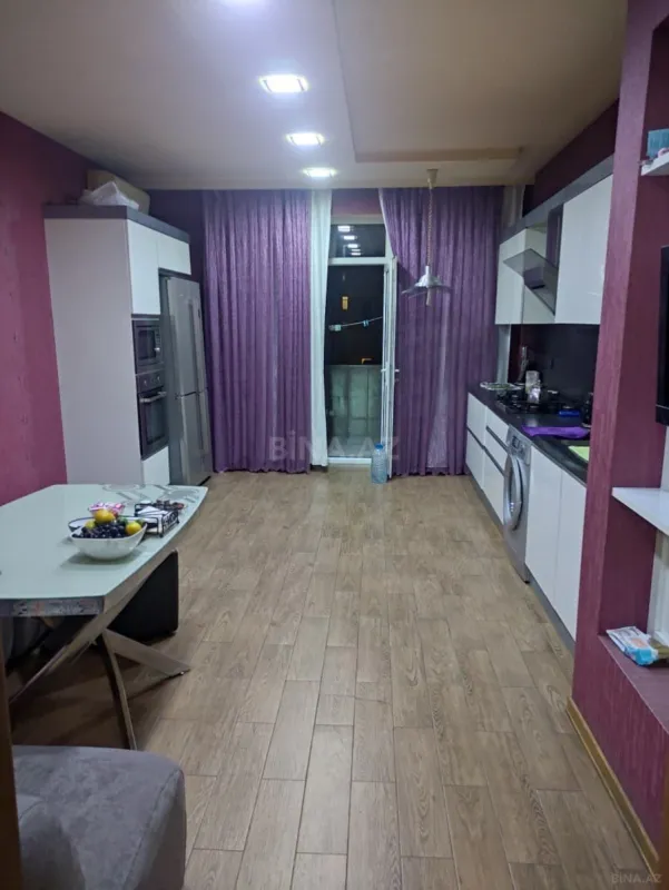 Satılır 3 otaqlı mənzil 125 m²