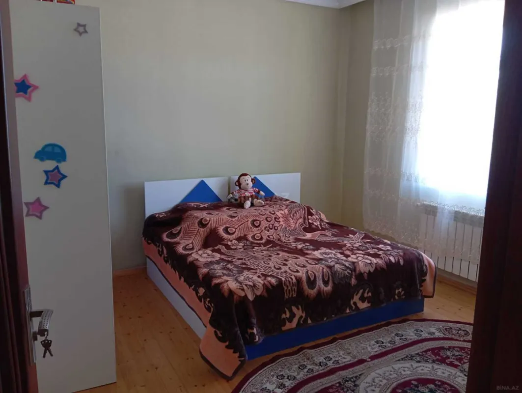 Satılır 4 otaqlı həyət evi 135 m²