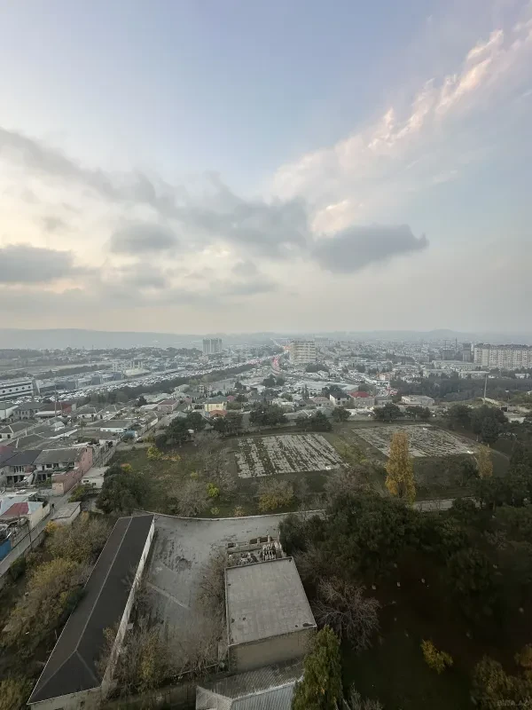 Satılır 2 otaqlı mənzil 90 m²