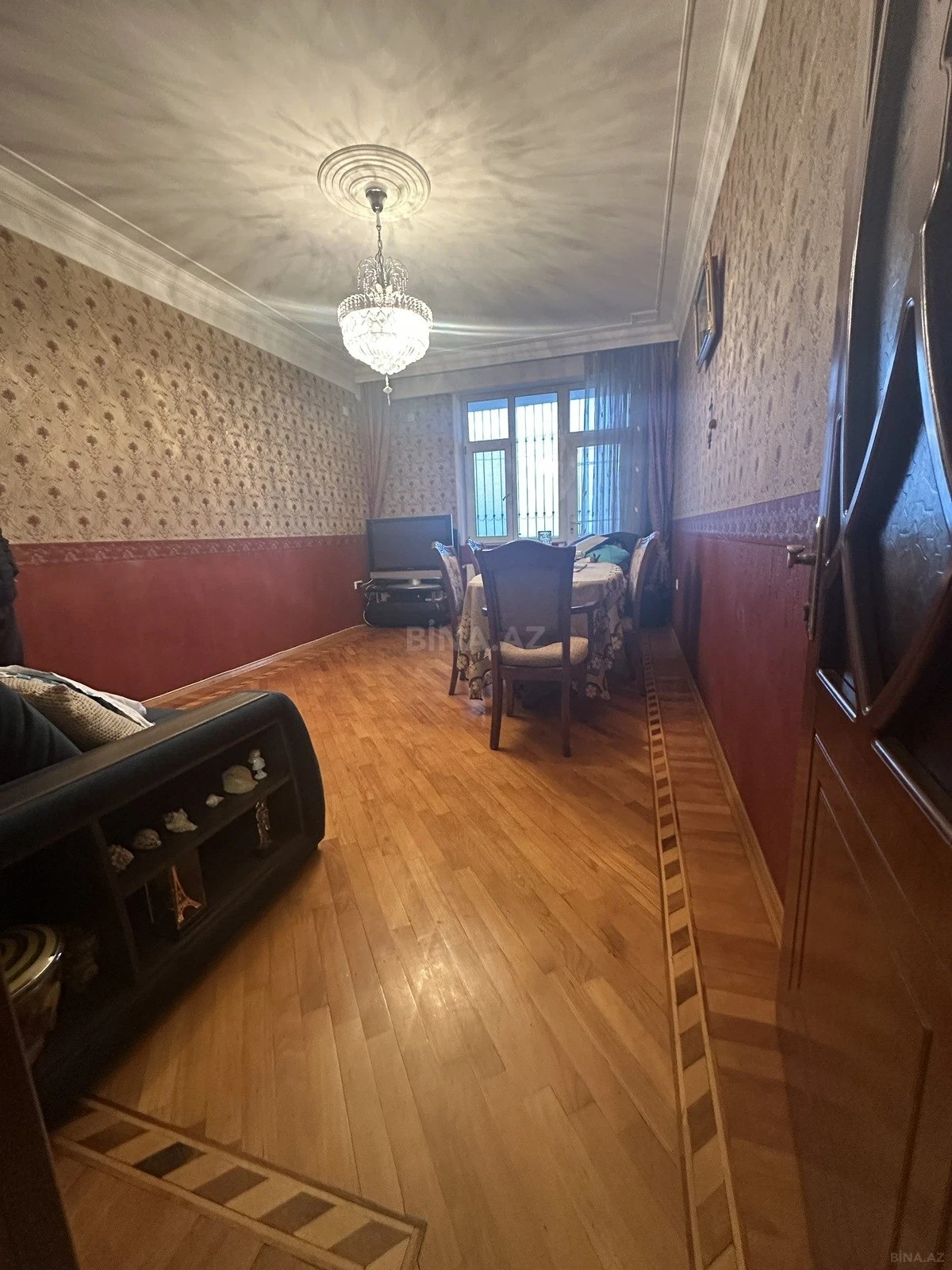 Satılır 2 otaqlı mənzil 90 m²