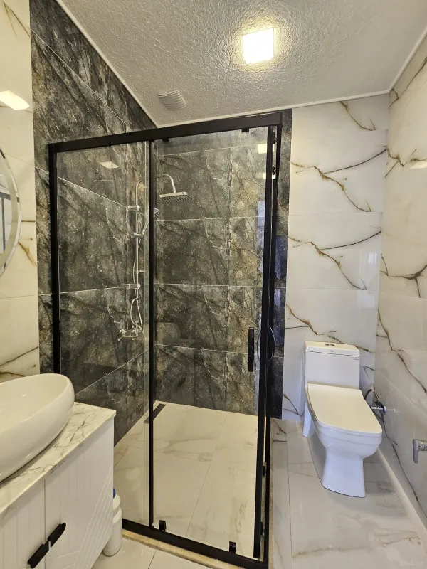 Satılır 5 otaqlı həyət evi 150 m²