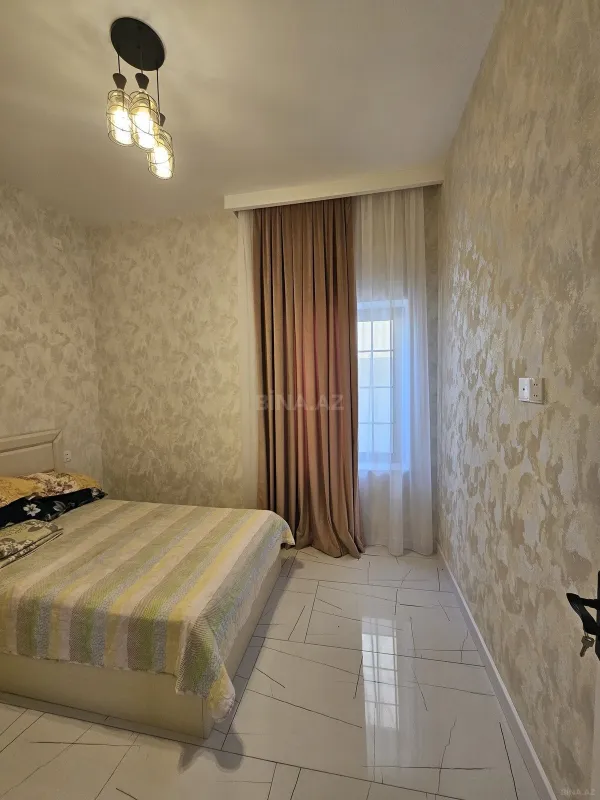 Satılır 5 otaqlı həyət evi 150 m²